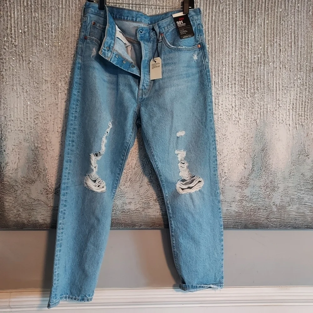 Levi's 501 Cropped Jeans_9